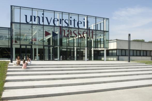 Photo of the Hasselt University entrance.